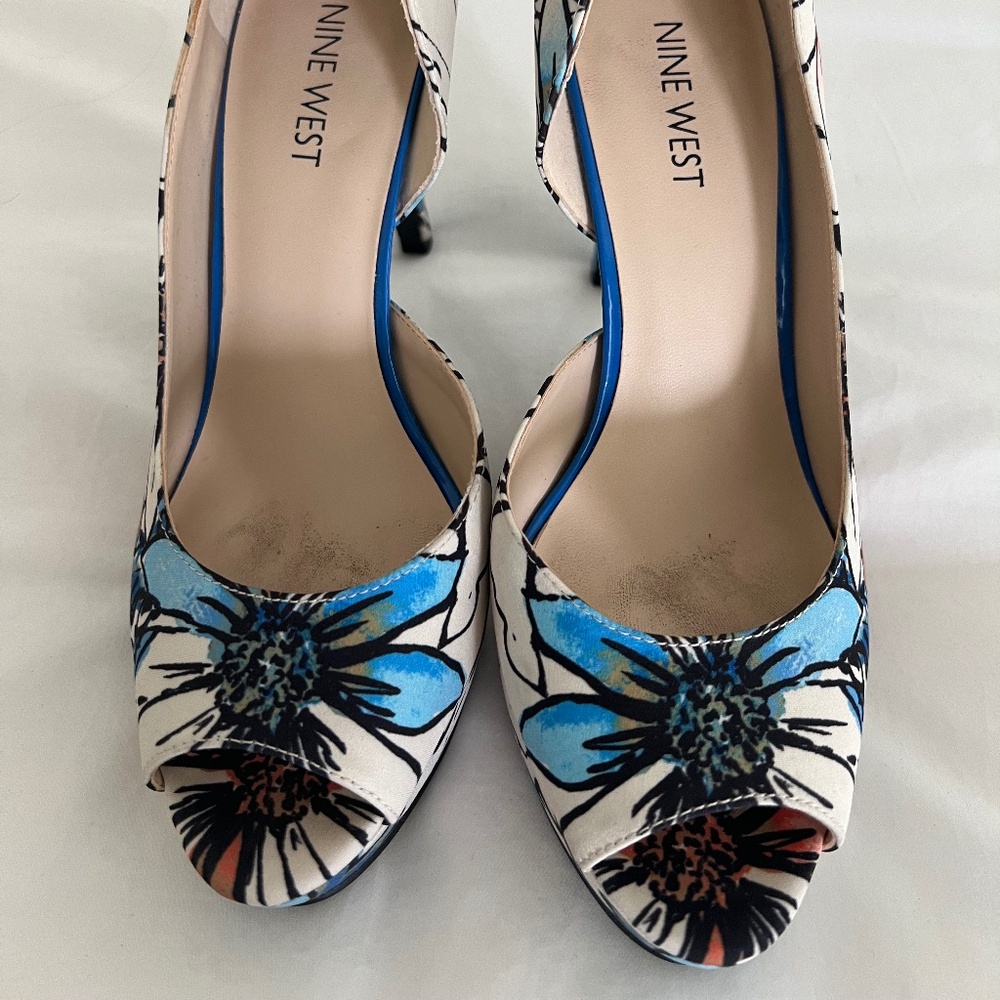 Nine West Peep Toe Floral Print Heels
